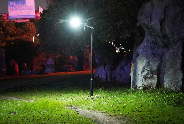 家用太陽(yáng)能庭院燈