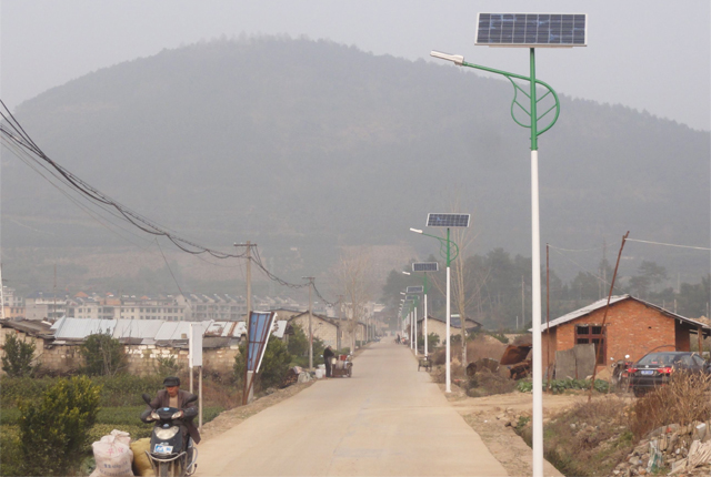 新農(nóng)村太陽能路燈