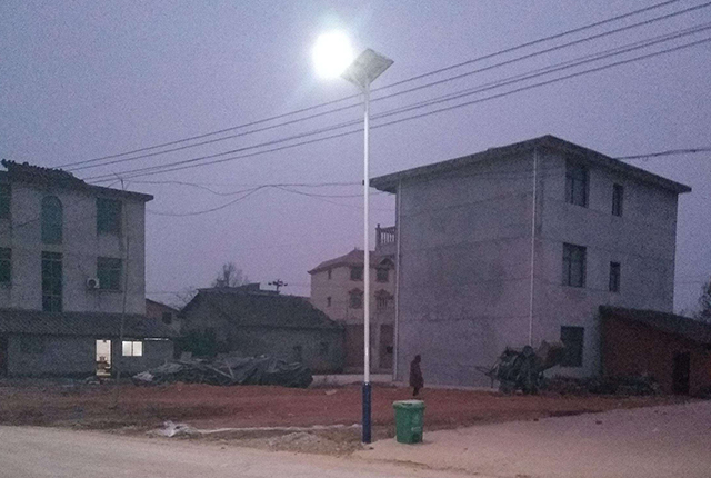 正翔照明農(nóng)村太陽能路燈 正翔照明農(nóng)村太陽能路燈