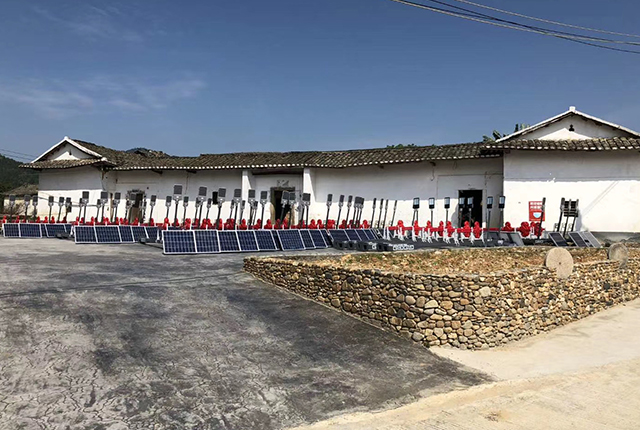 太陽(yáng)能路燈安裝 太陽(yáng)能路燈安裝