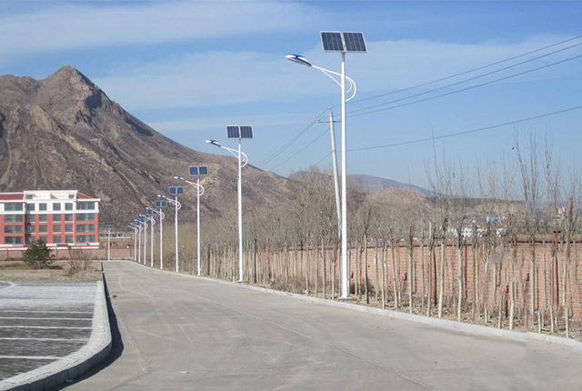 新農(nóng)村太陽能路燈