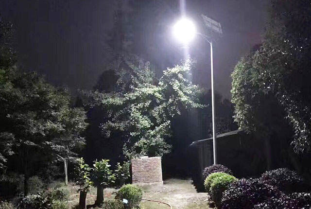 四川太陽(yáng)能路燈 四川太陽(yáng)能路燈