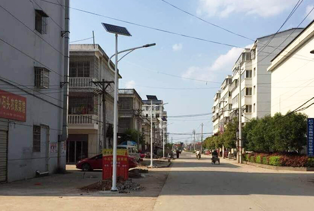 農(nóng)村太陽能路燈廠家