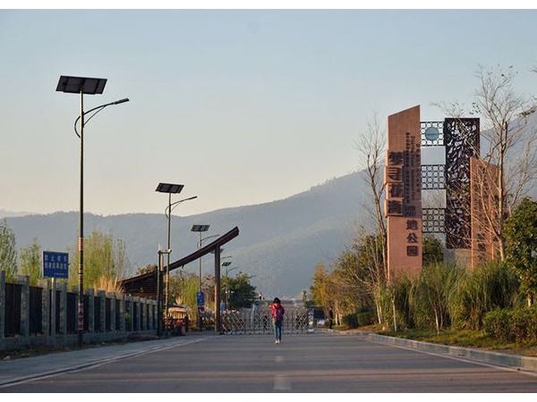 太陽能路燈多少錢