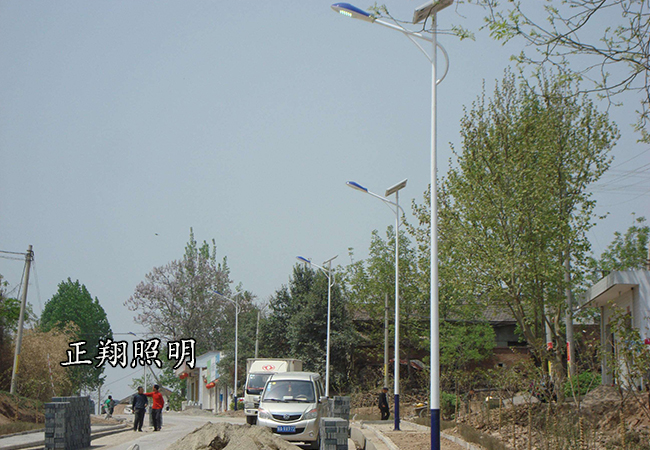 太陽(yáng)能路燈