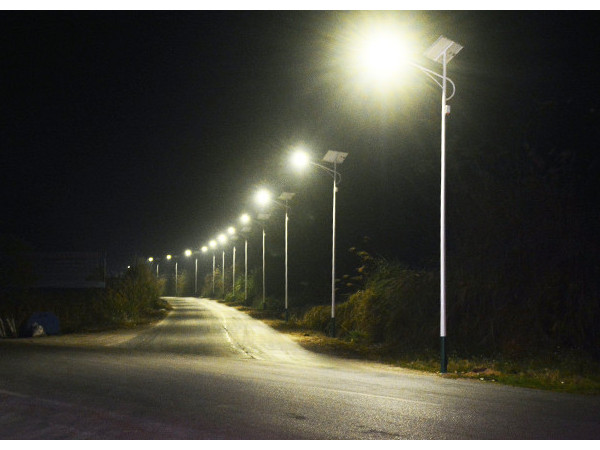 農(nóng)村太陽能路燈