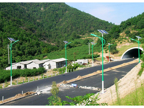 特色太陽能路燈廠家