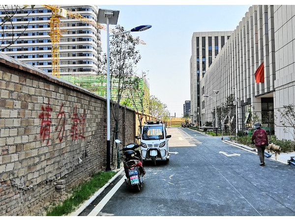 小區(qū)LED太陽能路燈