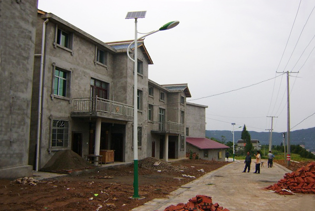 農(nóng)村戶(hù)外太陽(yáng)能路燈
