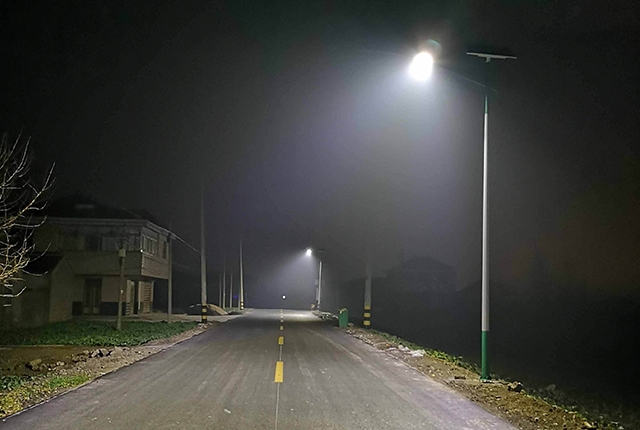 新農(nóng)村太陽(yáng)能路燈 新農(nóng)村太陽(yáng)能路燈