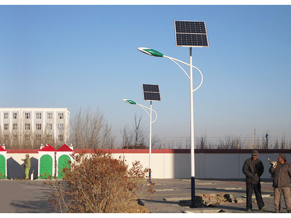 新農(nóng)村太陽能路燈