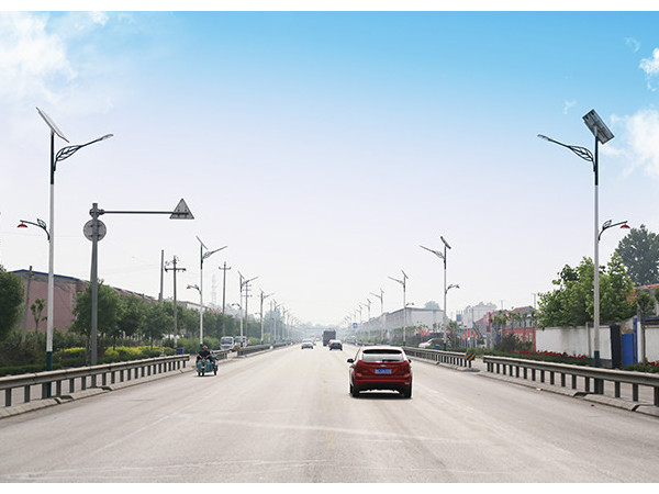 太陽(yáng)能路燈