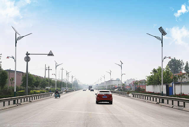 太陽(yáng)能路燈